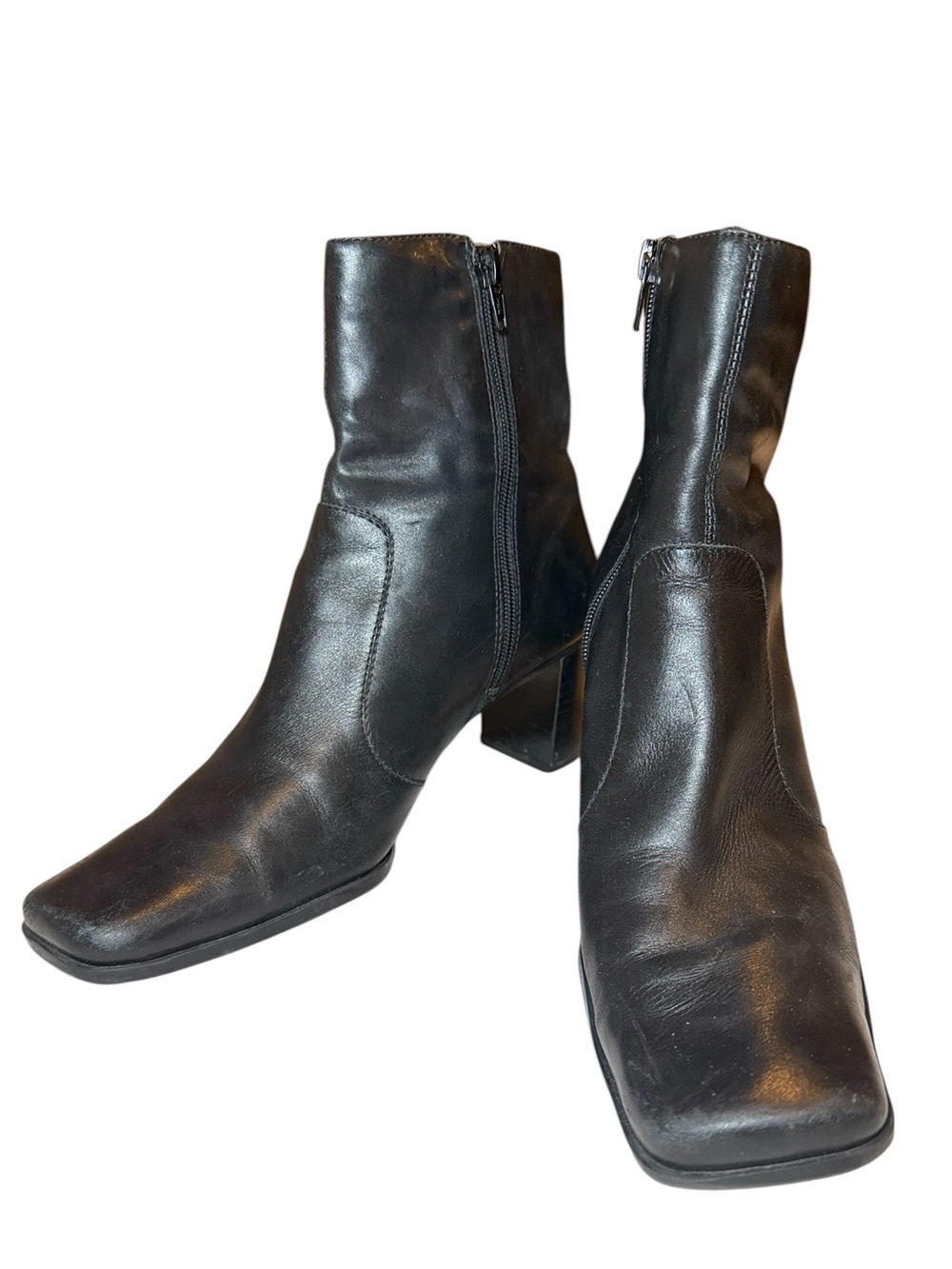 Nine West Women’s Black Leather Block Heel Ankle Boot Size 8 EUC